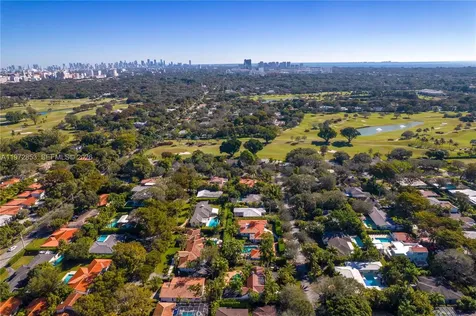 1424 Algardi Avenue Coral Gables FL 33146