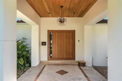 1424 Algardi Avenue Coral Gables FL 33146