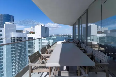 18975 Collins Avenue Sunny Isles Beach FL 33160