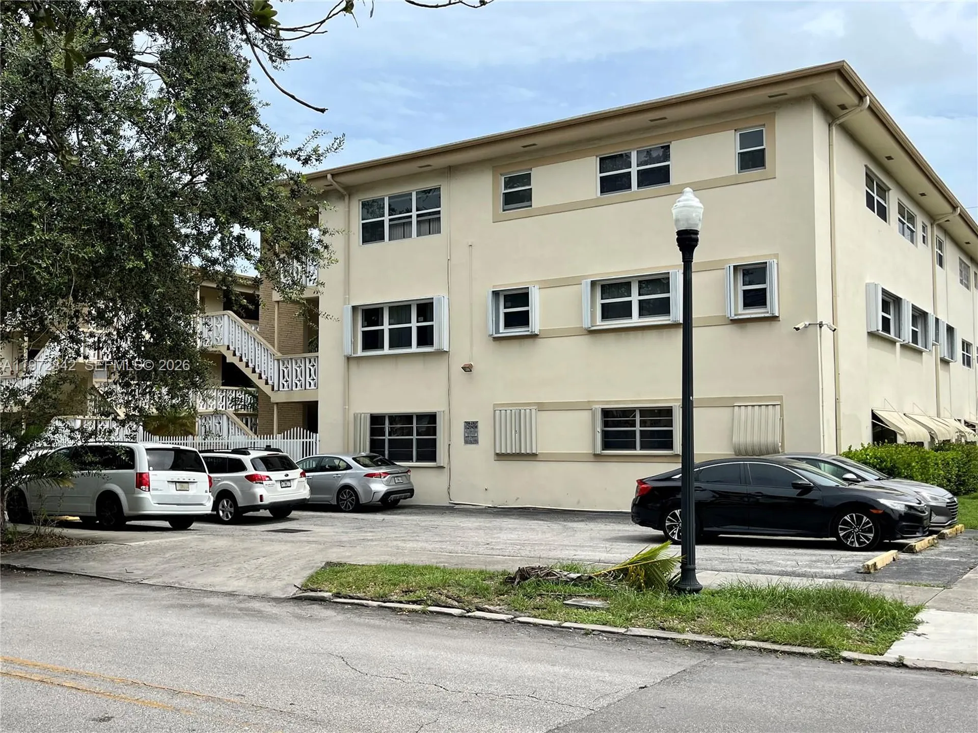 1958 Monroe Street Hollywood FL 33020