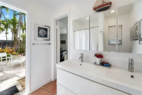 9860 SW 122nd Street Miami FL 33176