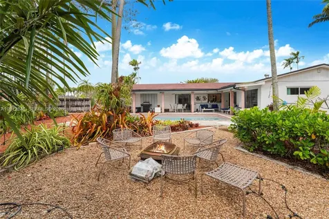 9860 SW 122nd Street Miami FL 33176