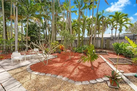 9860 SW 122nd Street Miami FL 33176