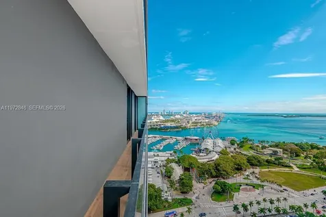 398 NE 5th Street Miami FL 33132