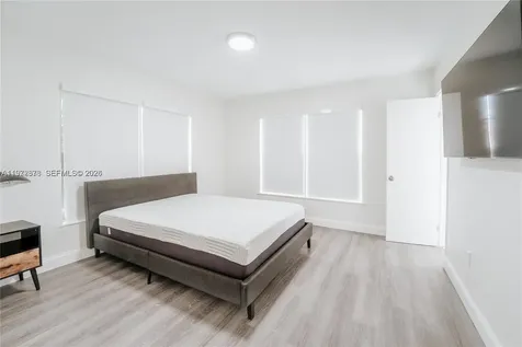 11080 Peachtree Drive Miami FL 33161