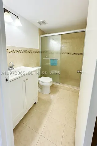 800 NE 199th Street Miami FL 33179