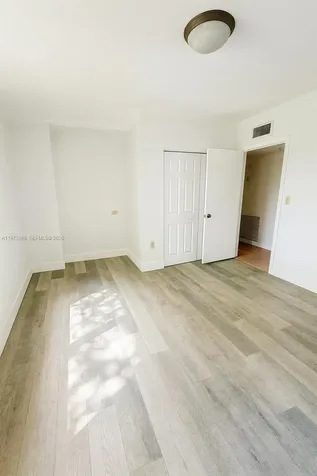 800 NE 199th Street Miami FL 33179