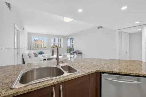 20000 E Country Club Drive Aventura FL 33180