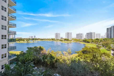 20000 E Country Club Drive Aventura FL 33180