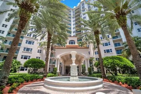 20000 E Country Club Drive Aventura FL 33180