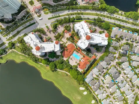 20000 E Country Club Drive Aventura FL 33180
