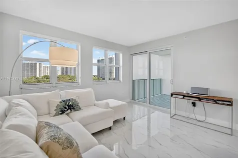 20000 E Country Club Drive Aventura FL 33180