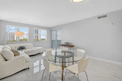 20000 E Country Club Drive Aventura FL 33180