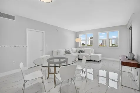 20000 E Country Club Drive Aventura FL 33180