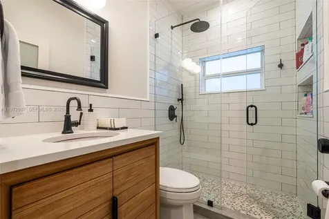13335 SW 118th Pass Miami FL 33186