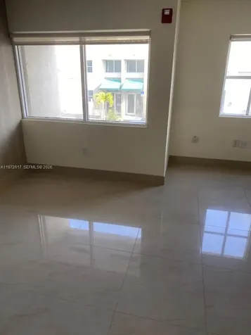 5930 NW 99th Avenue Doral FL 33178