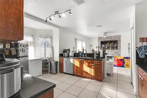 1760 NE 36th Avenue Homestead FL 33033