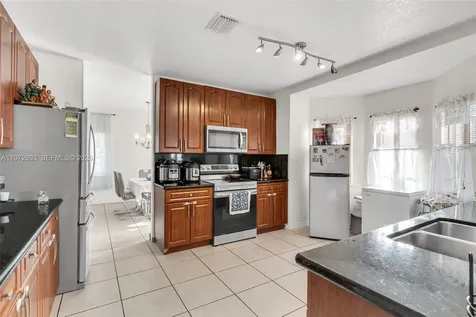 1760 NE 36th Avenue Homestead FL 33033