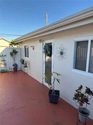 17221 NW 82nd Avenue Hialeah FL 33015