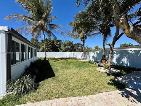 15715 SW 302nd Terrace Homestead FL 33033