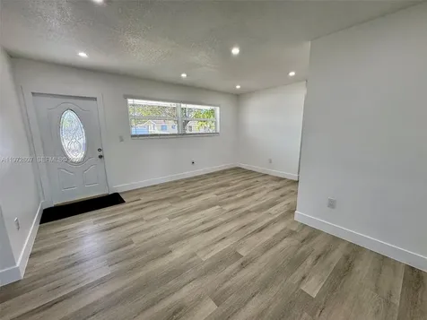 15715 SW 302nd Terrace Homestead FL 33033