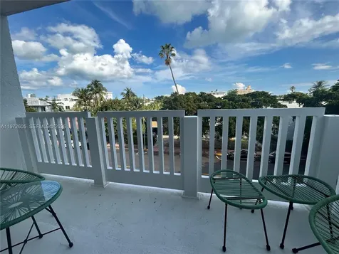 910 Michigan Avenue Miami Beach FL 33139