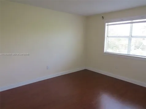 216 Lakeside Circle Sunrise FL 33326