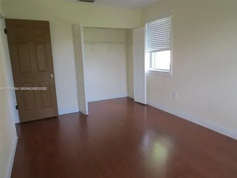 216 Lakeside Circle Sunrise FL 33326