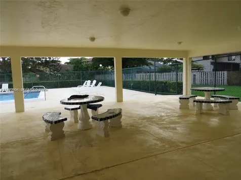 216 Lakeside Circle Sunrise FL 33326