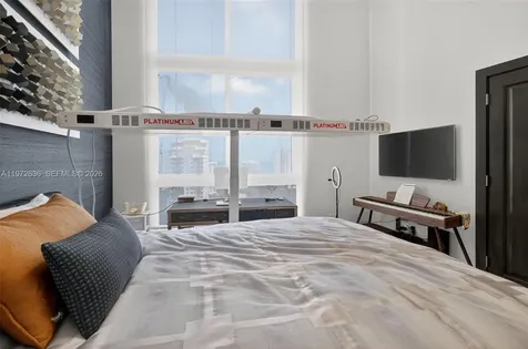 495 Brickell Avenue Miami FL 33131