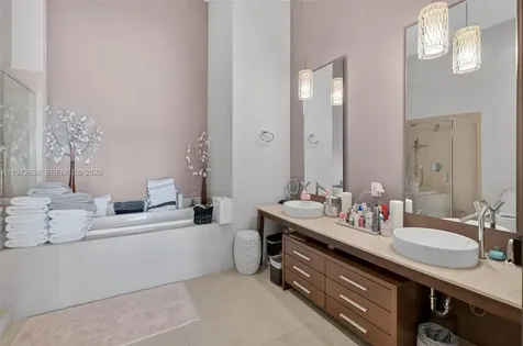 495 Brickell Avenue Miami FL 33131