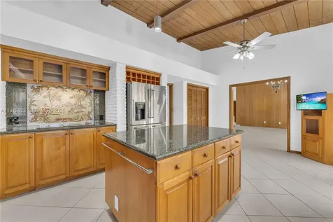 15305 SW 74th Court Palmetto Bay FL 33157