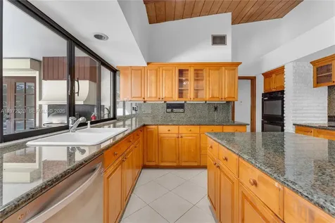 15305 SW 74th Court Palmetto Bay FL 33157