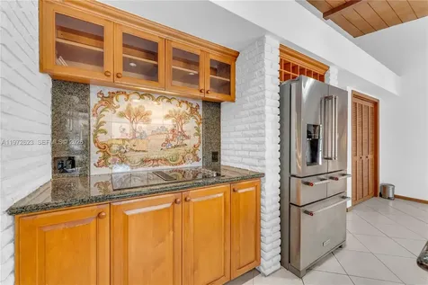15305 SW 74th Court Palmetto Bay FL 33157