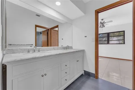 15305 SW 74th Court Palmetto Bay FL 33157