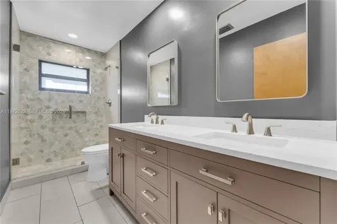 15305 SW 74th Court Palmetto Bay FL 33157