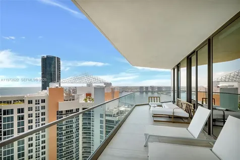 18975 Collins Avenue Sunny Isles Beach FL 33160