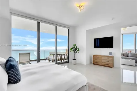 18975 Collins Avenue Sunny Isles Beach FL 33160