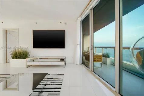 495 Brickell Avenue Miami FL 33131