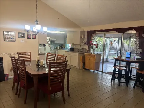 11055 NW 27th Place Sunrise FL 33322