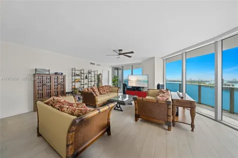 488 NE 18th Street Miami FL 33132