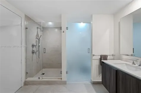 488 NE 18th Street Miami FL 33132