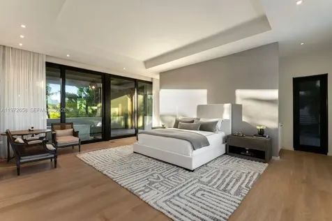 6850 Sunrise Court Coral Gables FL 33133