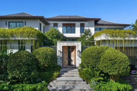 6850 Sunrise Court Coral Gables FL 33133