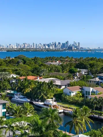 6850 Sunrise Court Coral Gables FL 33133