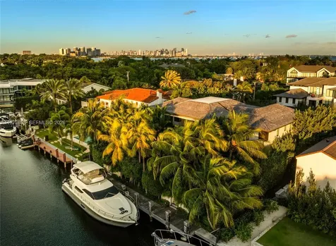 6850 Sunrise Court Coral Gables FL 33133