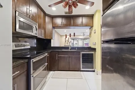 20839 NW 4th Street Pembroke Pines FL 33029