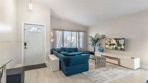 9986 NW 52nd Street Sunrise FL 33351