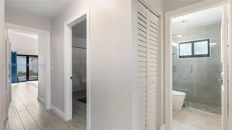 9986 NW 52nd Street Sunrise FL 33351