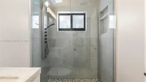 9986 NW 52nd Street Sunrise FL 33351